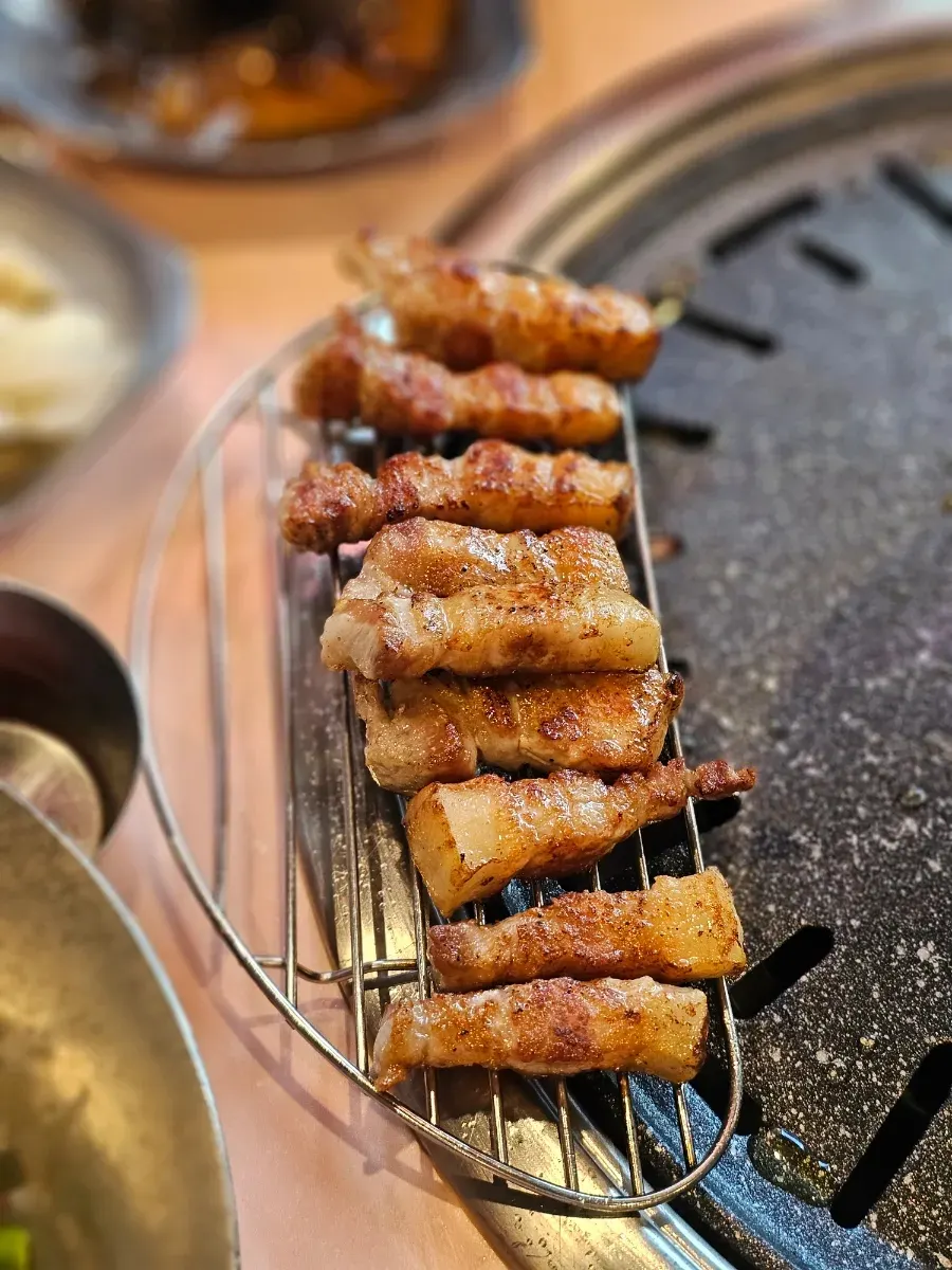 돼지맨숀 판교아브뉴프랑점 두툼한 돼지고기 구이