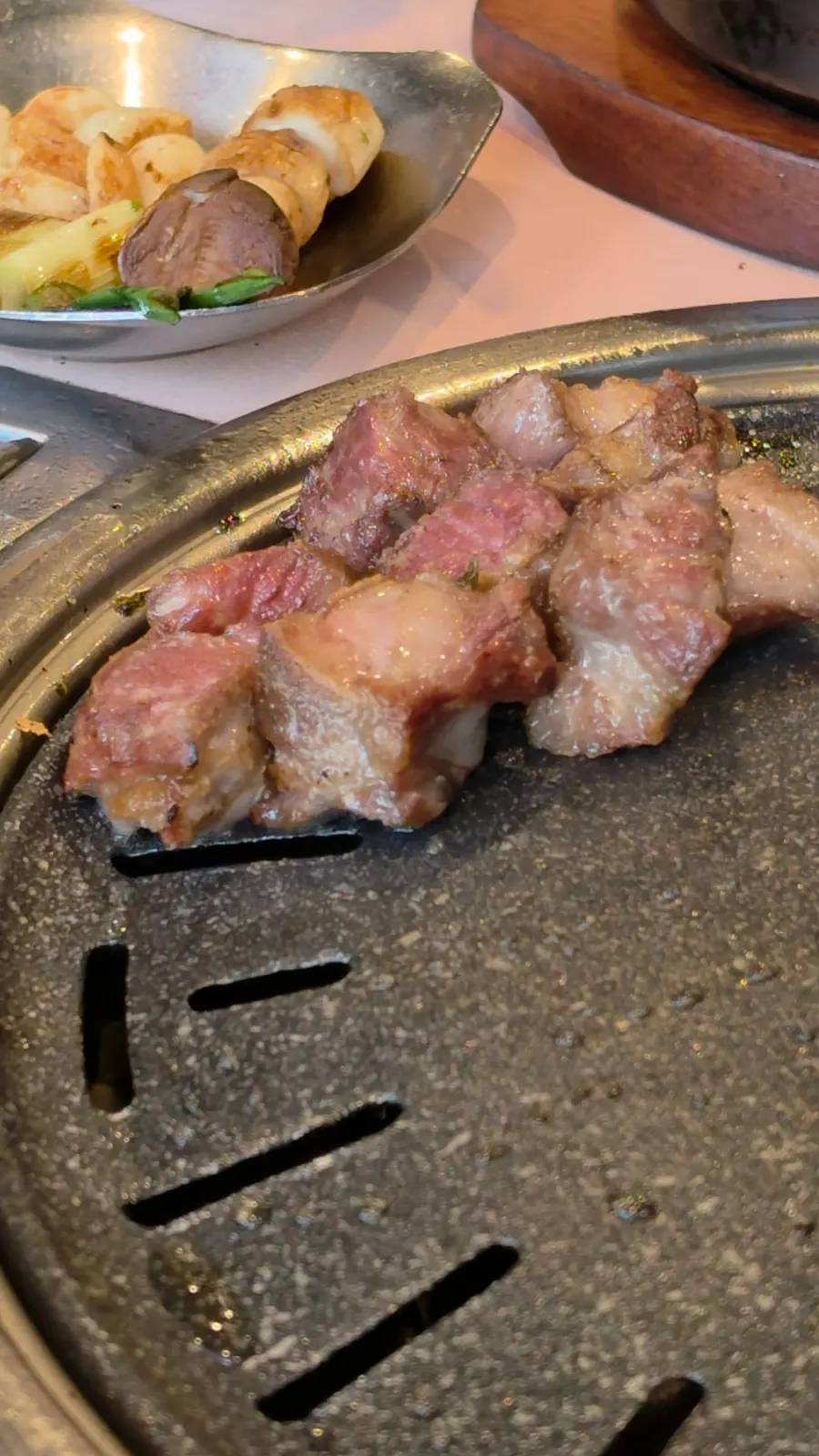 잘린 이베리코 두툼목살 단면