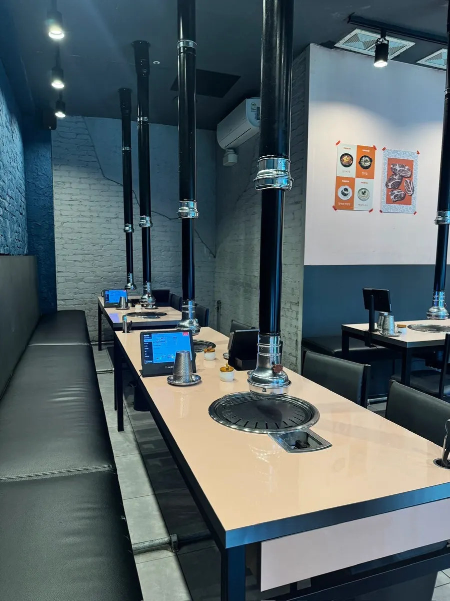 Cozy interior of Dwaeji Mansion Pangyo branch