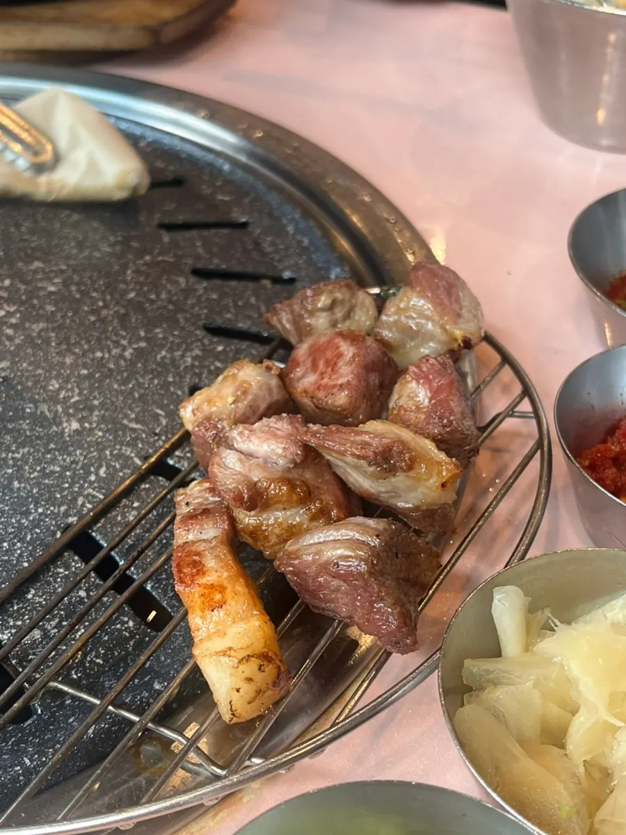 돼지맨숀 삼겹살 상차림