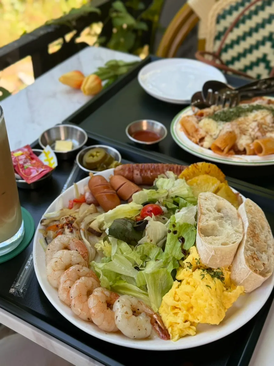 새우 브런치 플레이트 S 한 접시