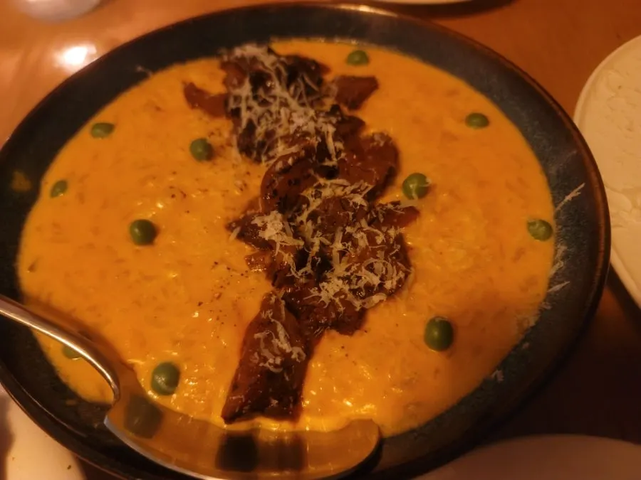 Spicy jokbal rosé risotto at Meolmeol Pangyo