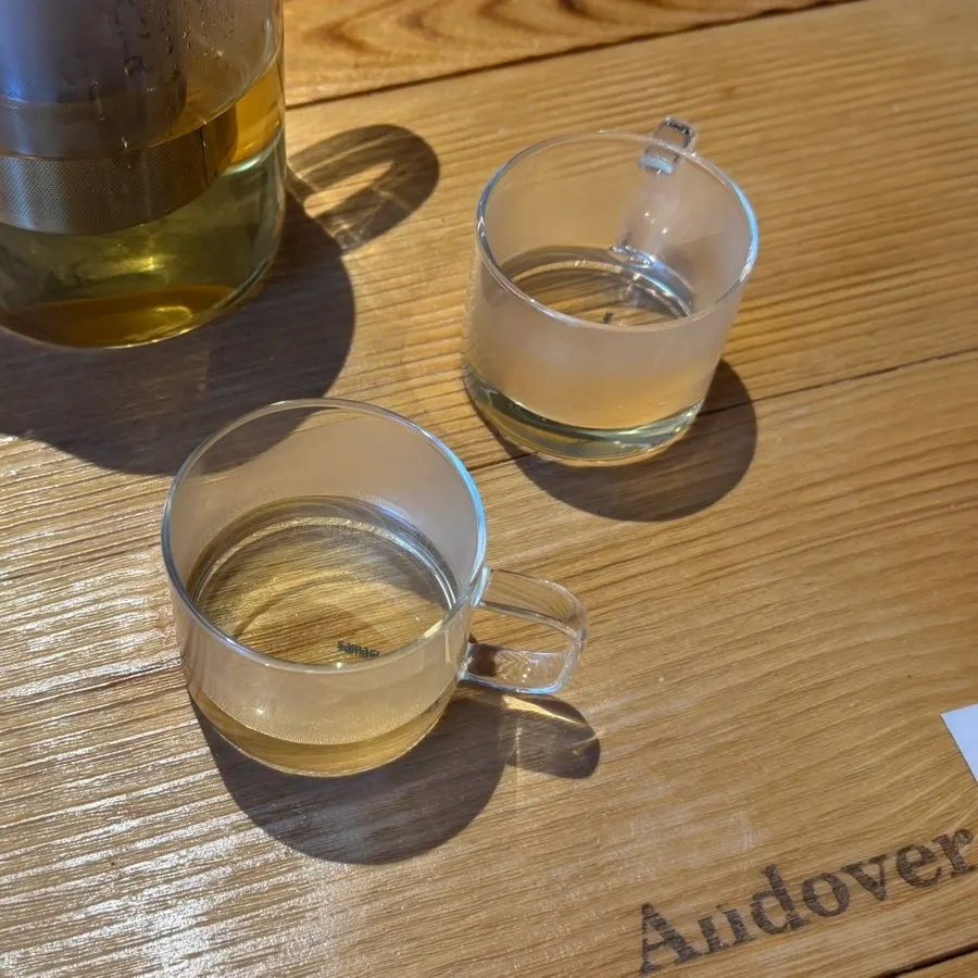 Warm tea to finish the meal