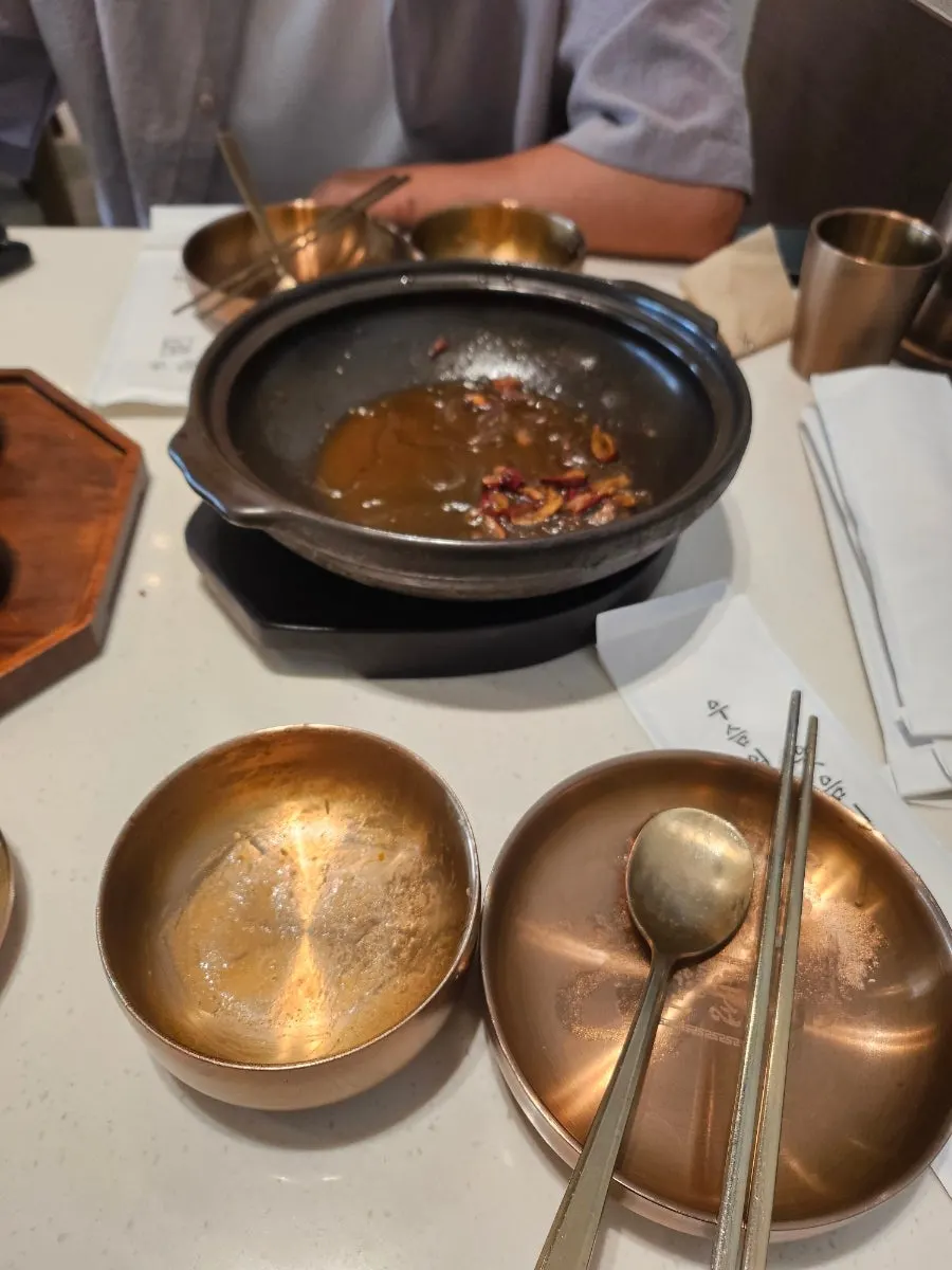 식사를 마친 테이블