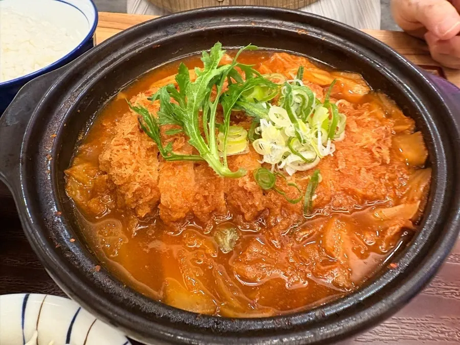 Cold soba broth with floating ice bits