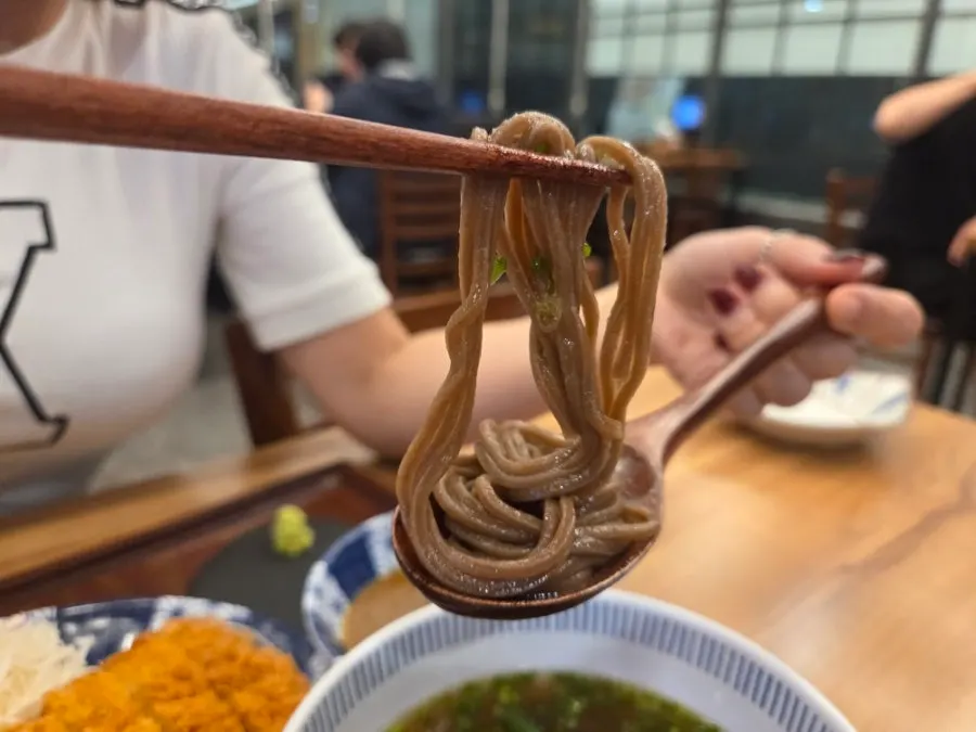 뜨끈한 미니우동 국물과 면발