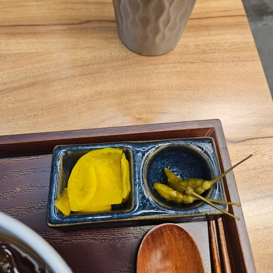 たくあんとコチュジャン漬け唐辛子のおかず