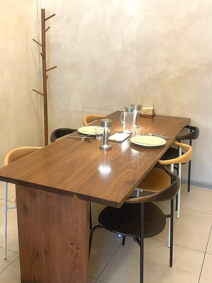 Interior view of Kkweda at Pangyo Avenue France