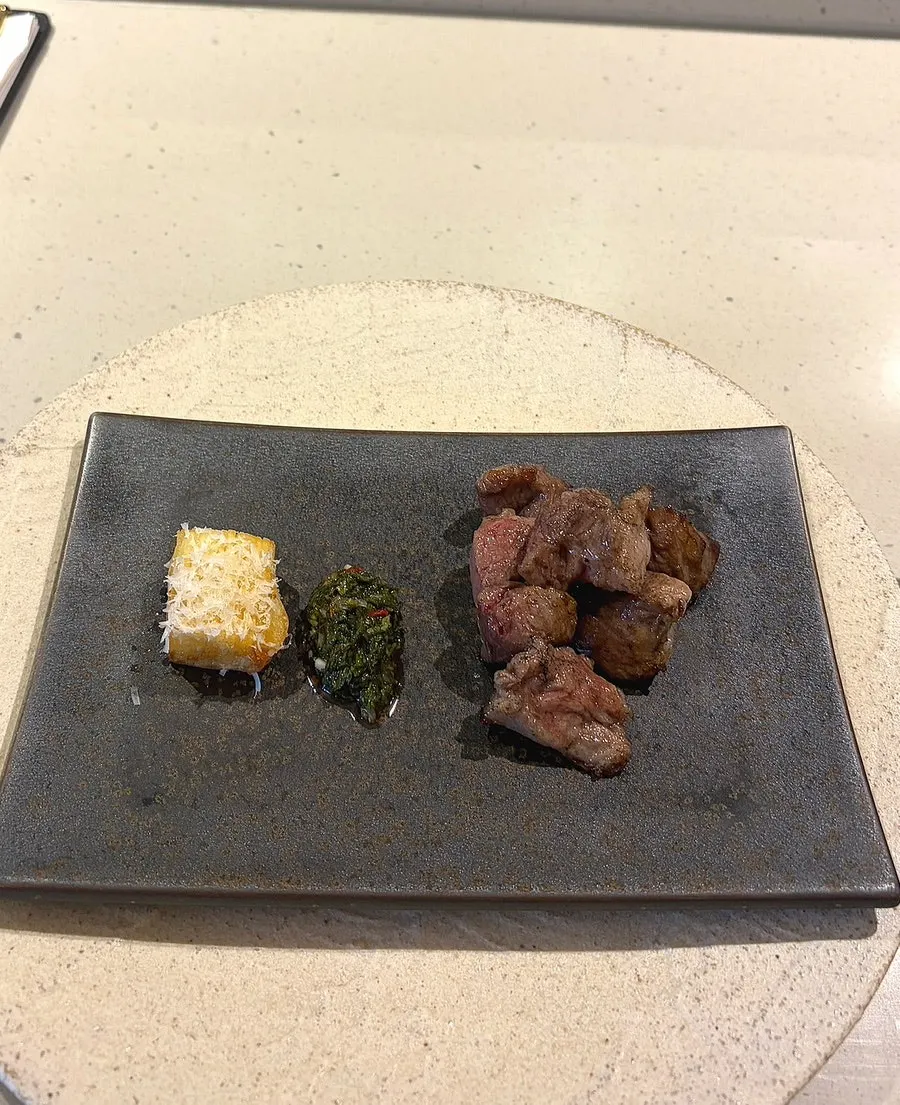 Charcoal-grilled iberico pork shoulder dish