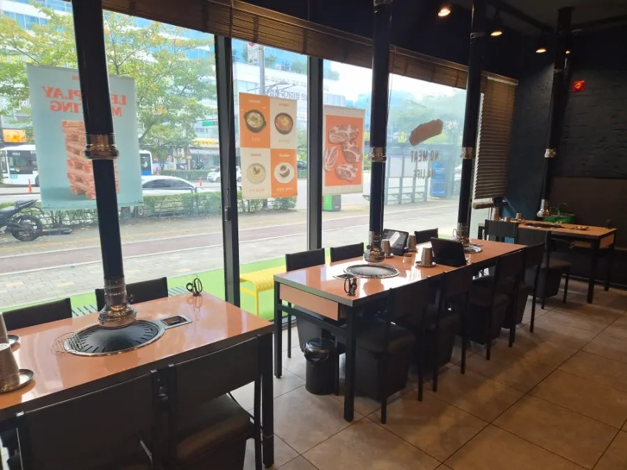 Spacious table area inside the restaurant