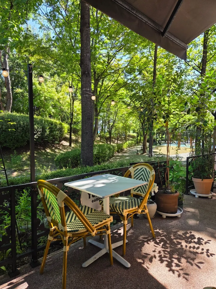 Introducing Eight Years Pangyo brunch café