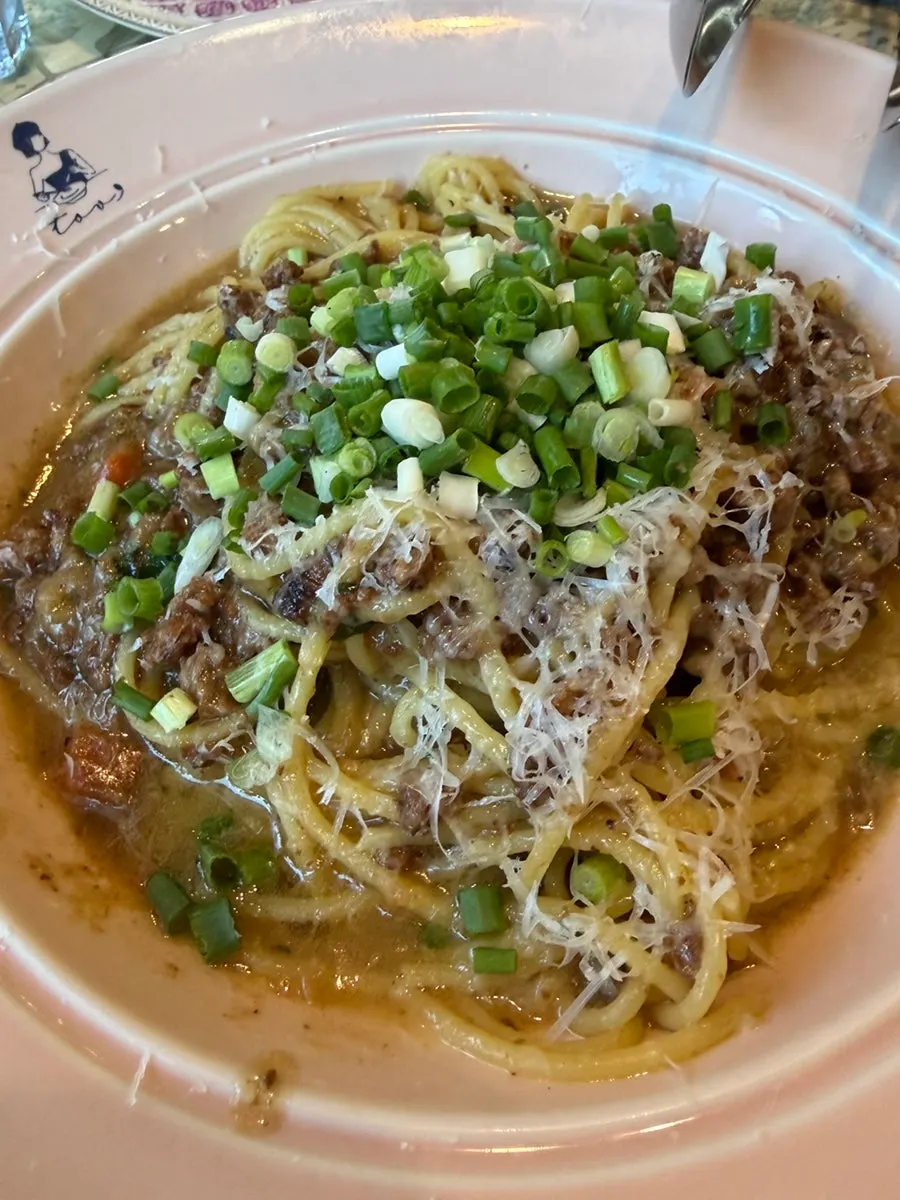 Truffle white ragù pasta