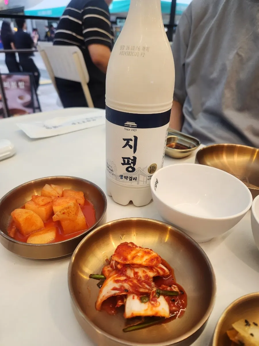 주문을 고민하며 살펴본 우슴 판교점 메뉴