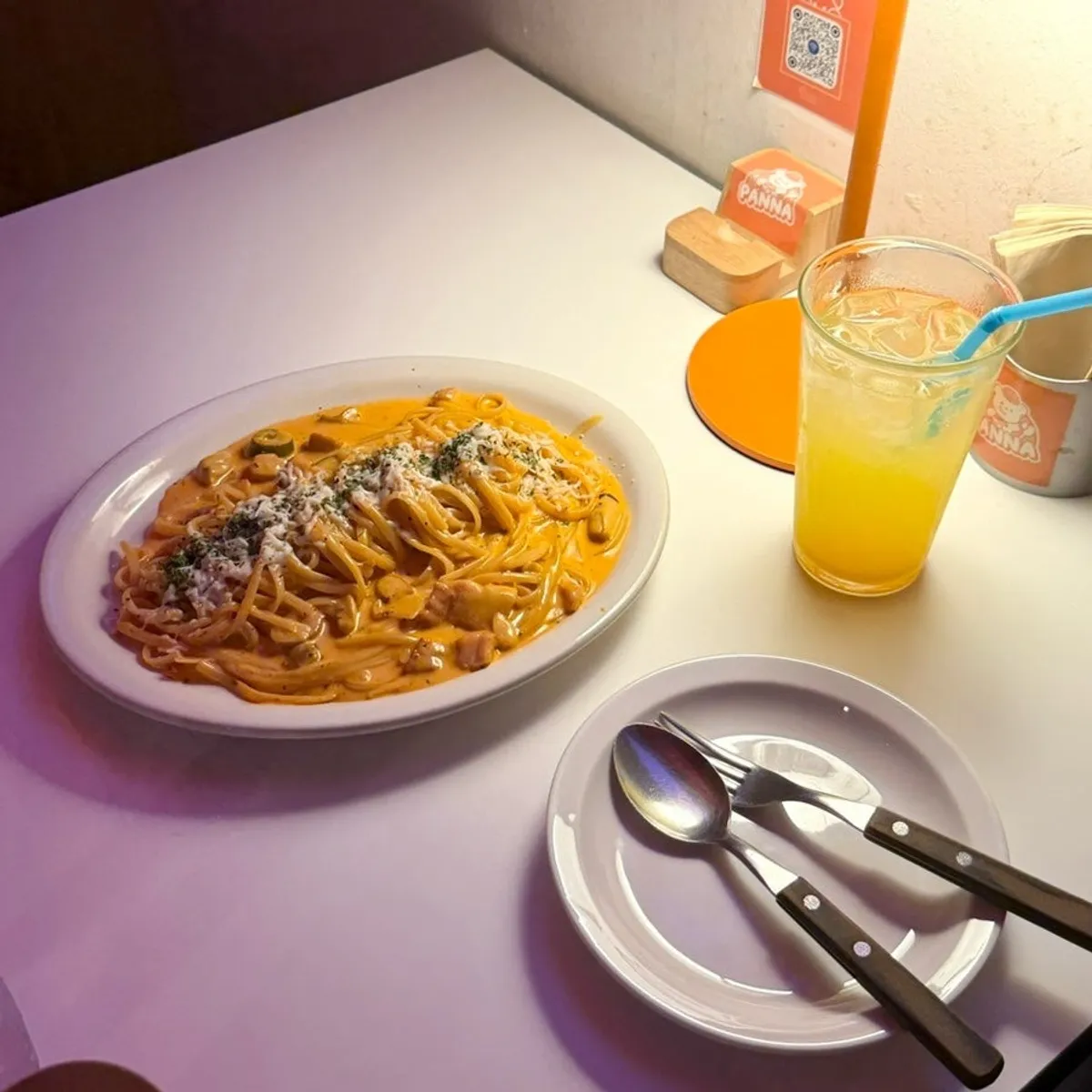 Snow cheese fire noodle bacon carbonara at Panna Seomyeon Main Branch