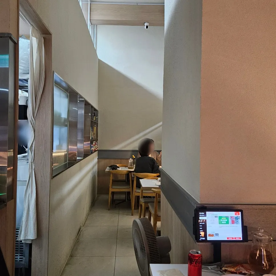 공간이 분리된 파올 안쪽 좌석