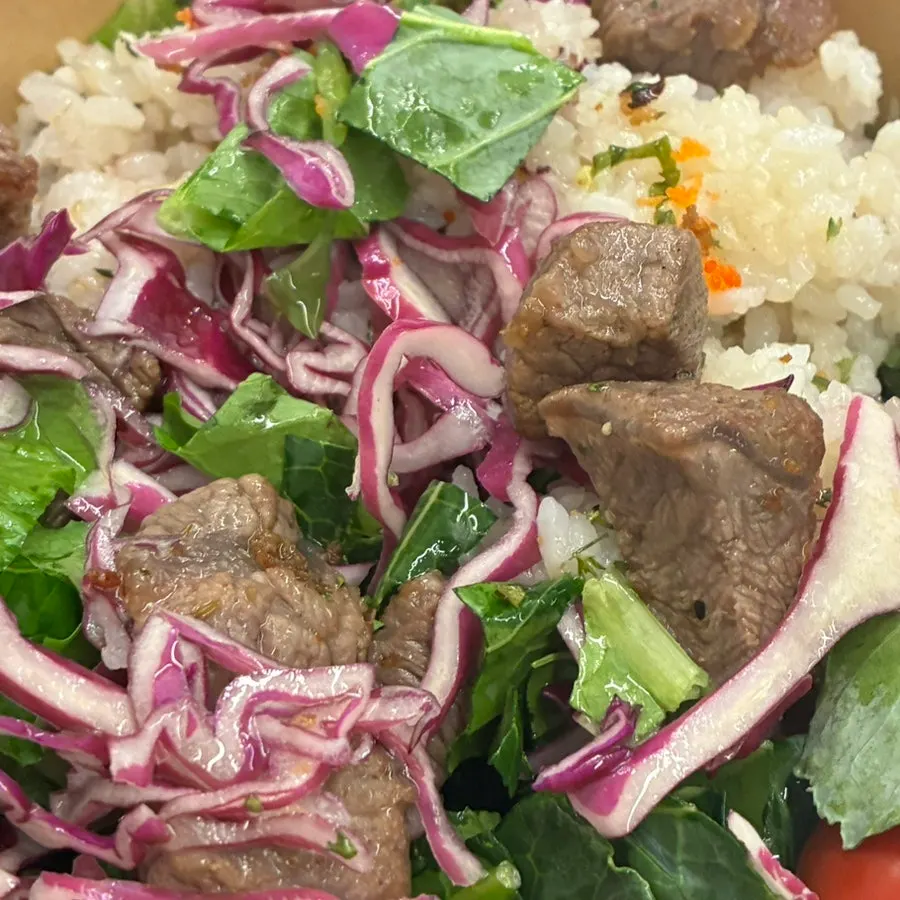 A bowl of Montreal seasoning skirt steak poke