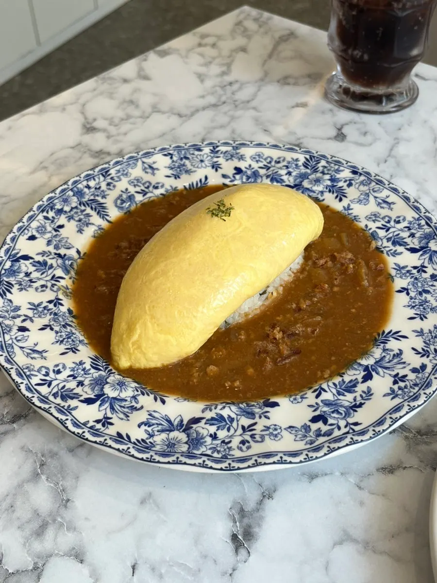 The Palette omurice at Palette Hannam, full presentation