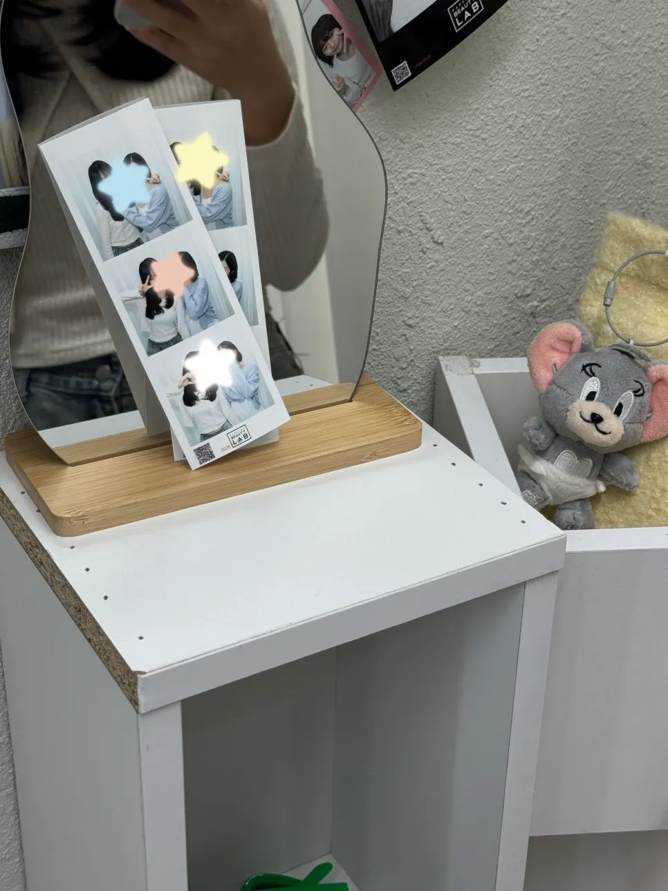 둘이 함께 찍은 네컷사진 결과물