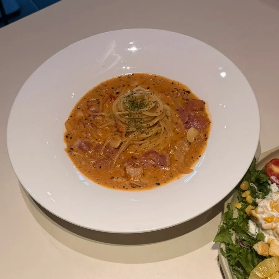 Plate of bacon rosé pasta