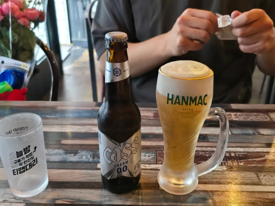 Cold draft beer ordered at Pasta Gram