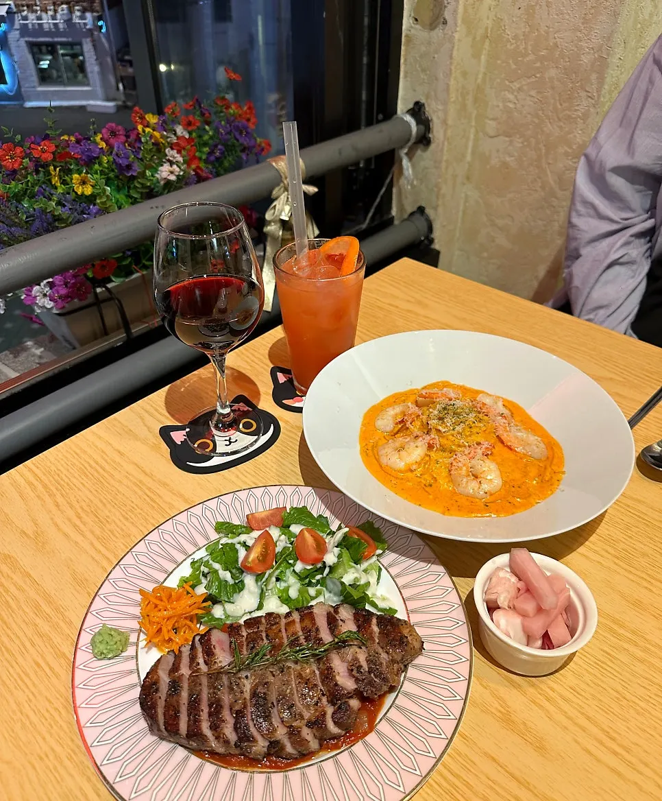 Atmosphere at Pastiar in Yeonnam-dong