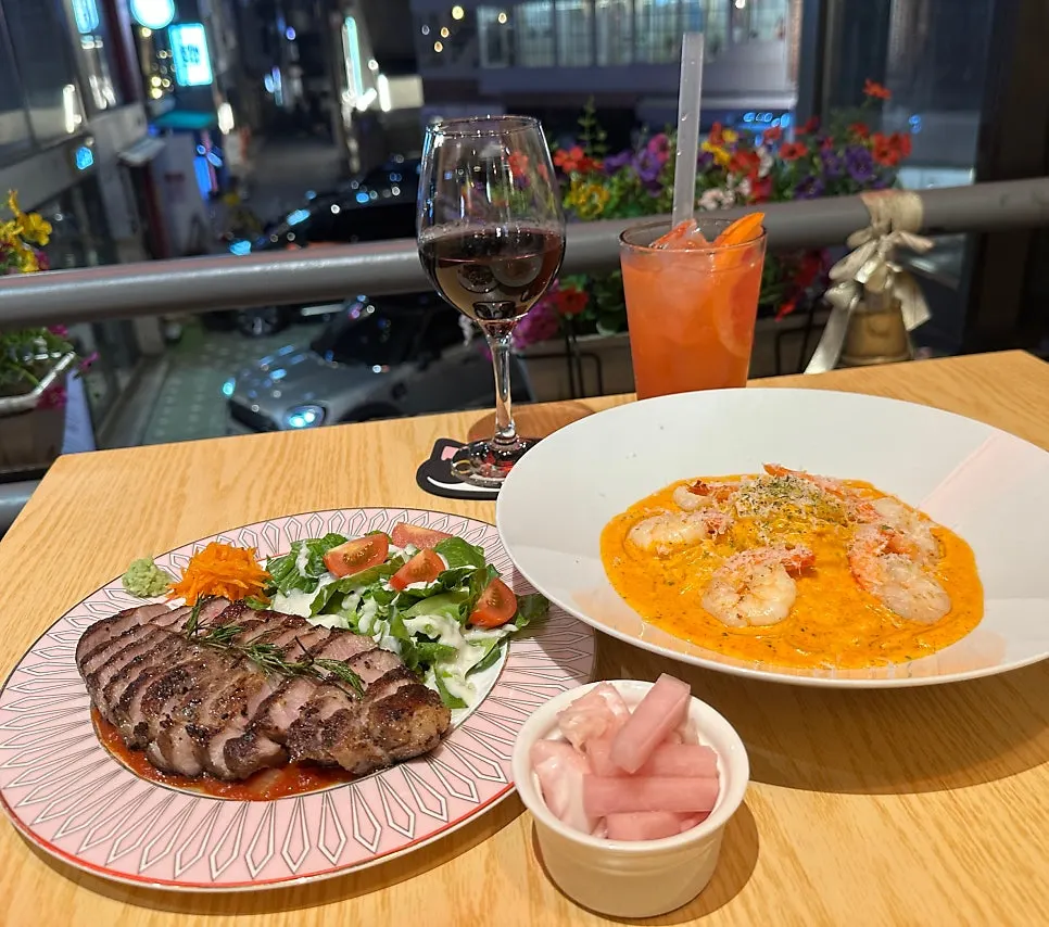 Pastiar's steak set for two, plated