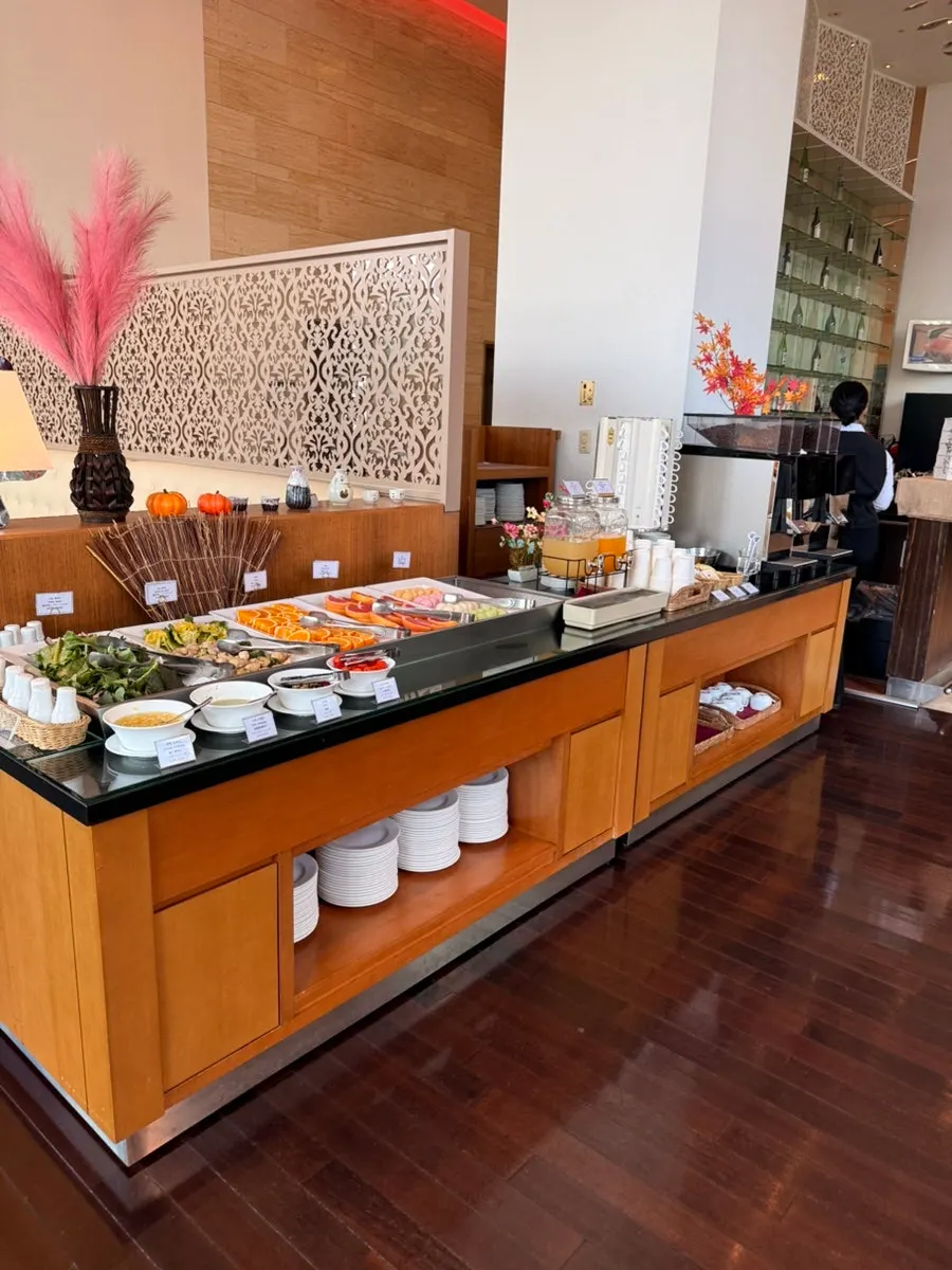 Hotel Kukdo Patio restaurant interior