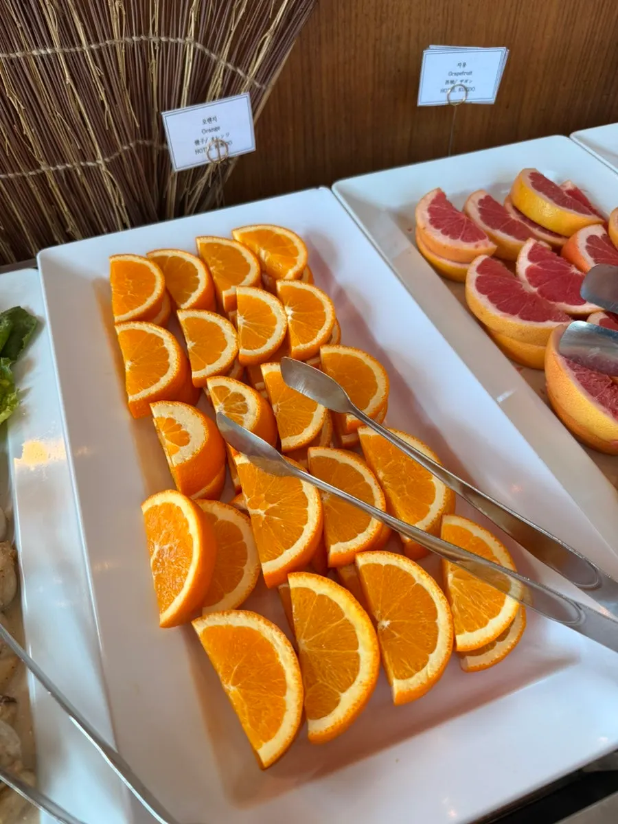 Food prepared at the Hotel Kukdo Patio buffet