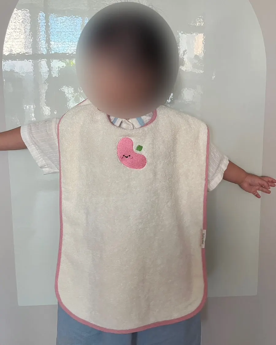 물이 스며든 워시빕 원단 모습