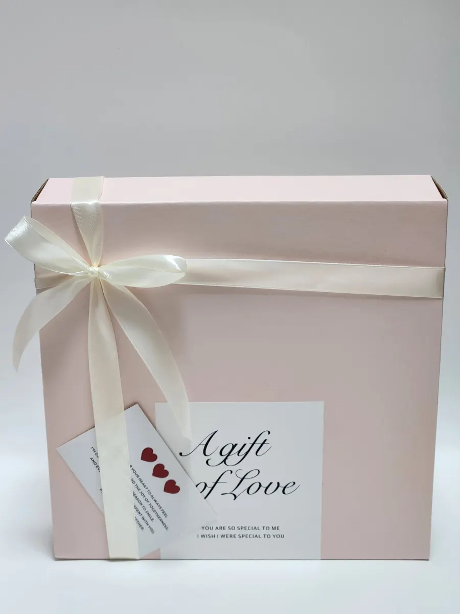 Thoughtful gift packaging