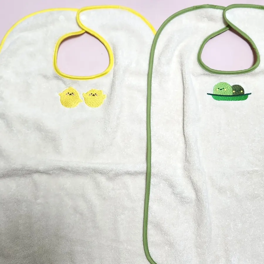 Peach Kong Wash Bib 2-piece Set