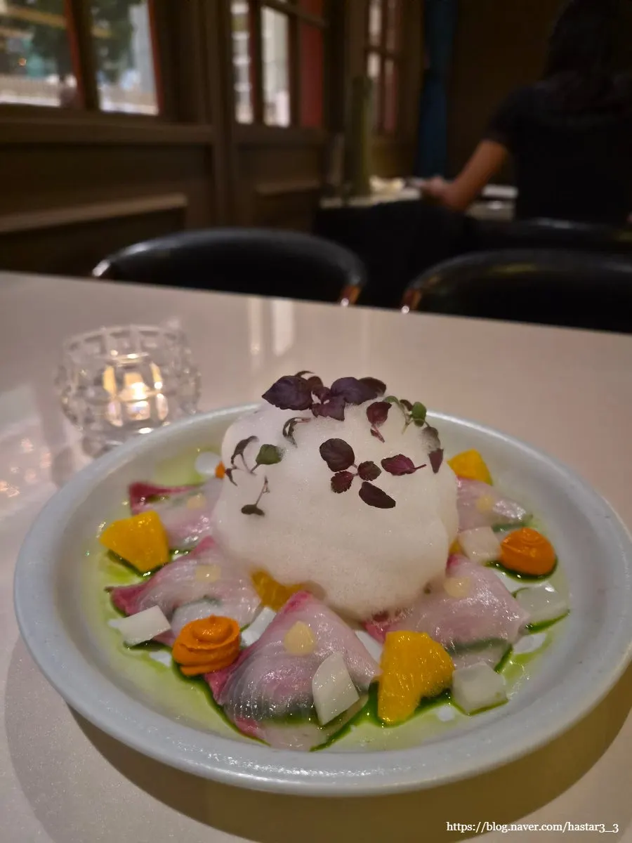 Plating of the amberjack ceviche at Pepite