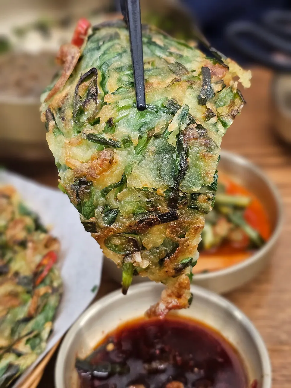 바삭하게 부친 바싹부추전