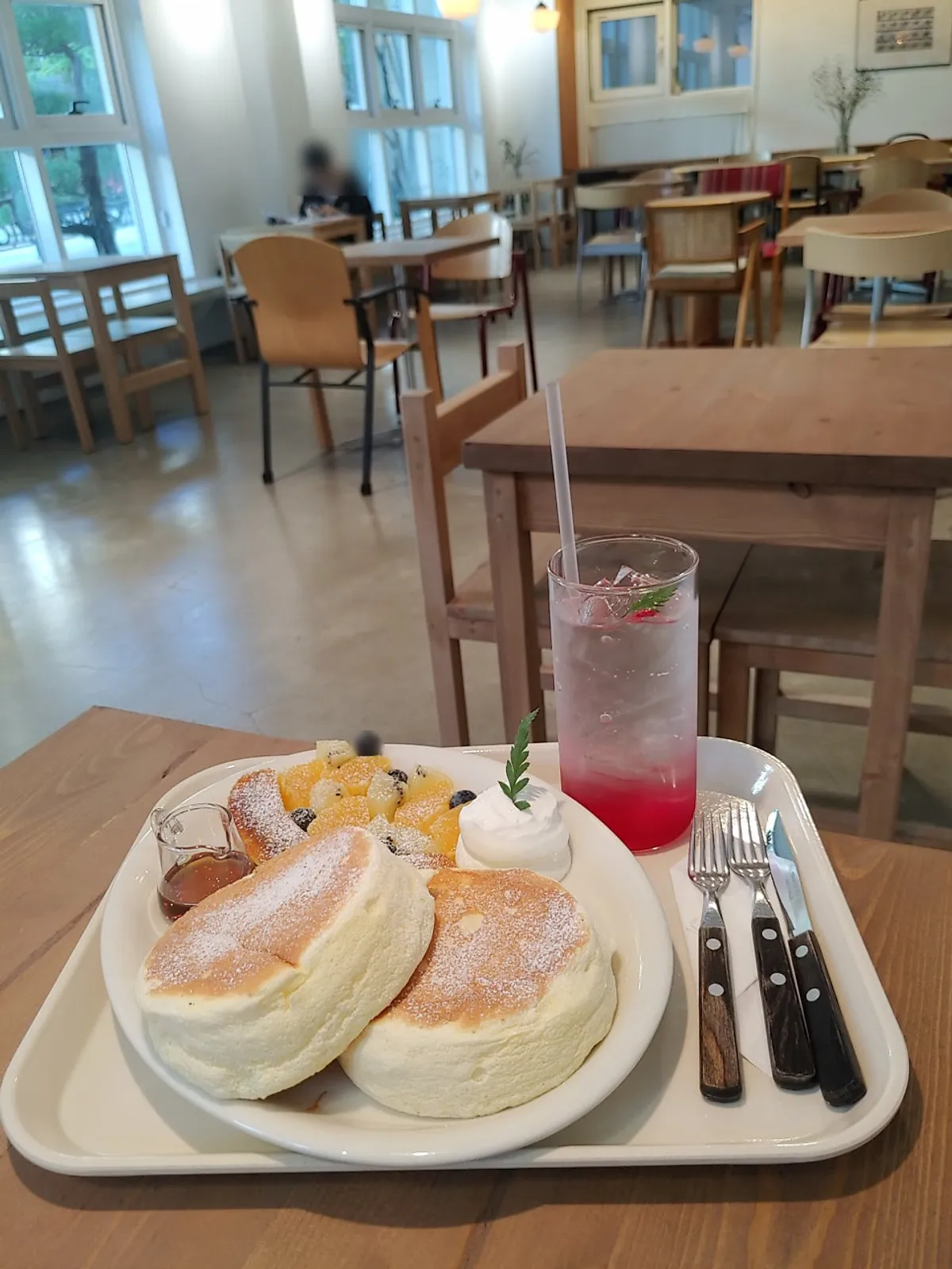 Freshly served fruit soufflé and omija ade