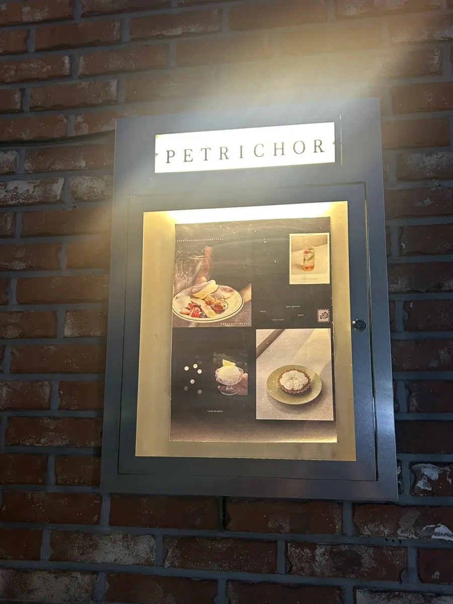 A photogenic exterior wall near Petrico's entrance