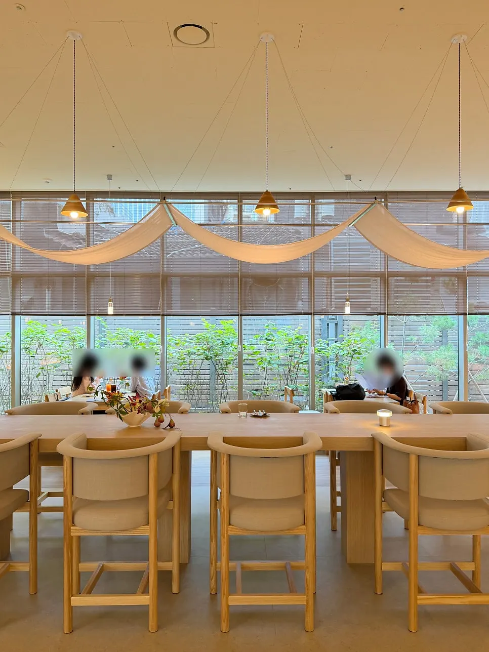Seating near the window at Pyu Euljiro