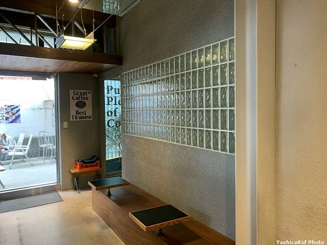 U-shaped passage running through the interior of Pip Espresso Bar