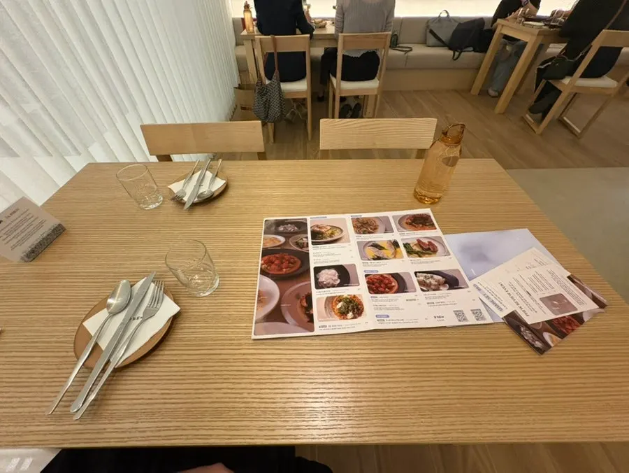 Pyu Euljiro menu showing the 2-person share set