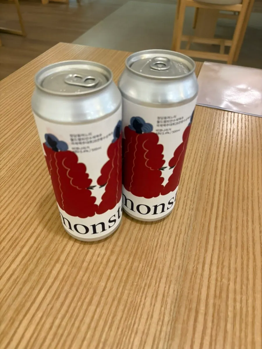 A glass of Cheongdamdong Myeoneuri craft beer