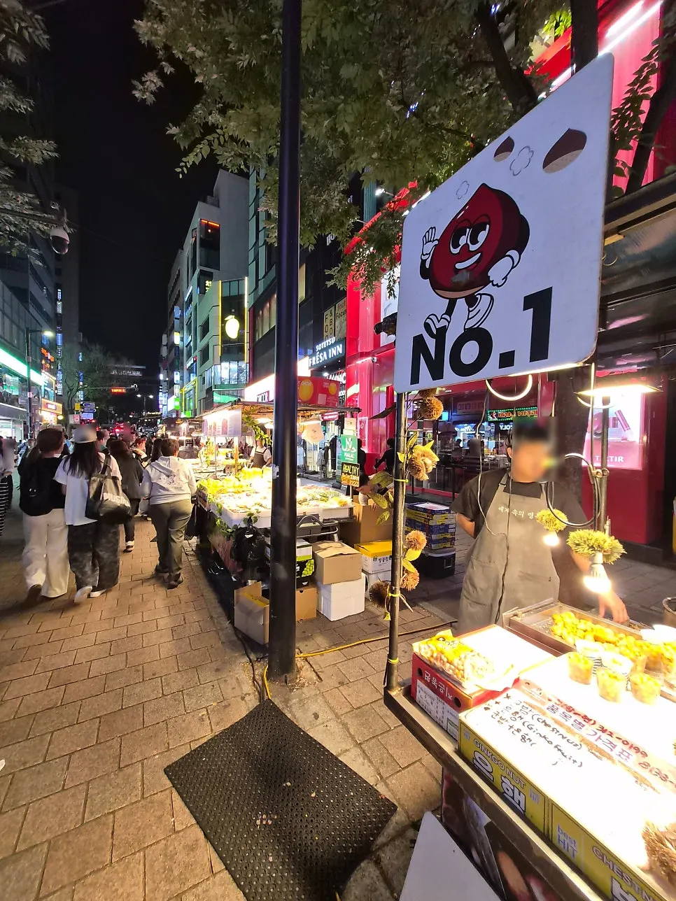 명동성당 주변 산책 풍경