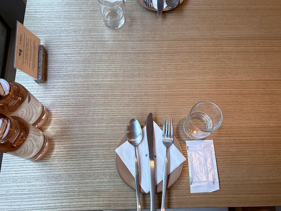 Basic table setting prepared at our reserved seat at Pyu Euljiro