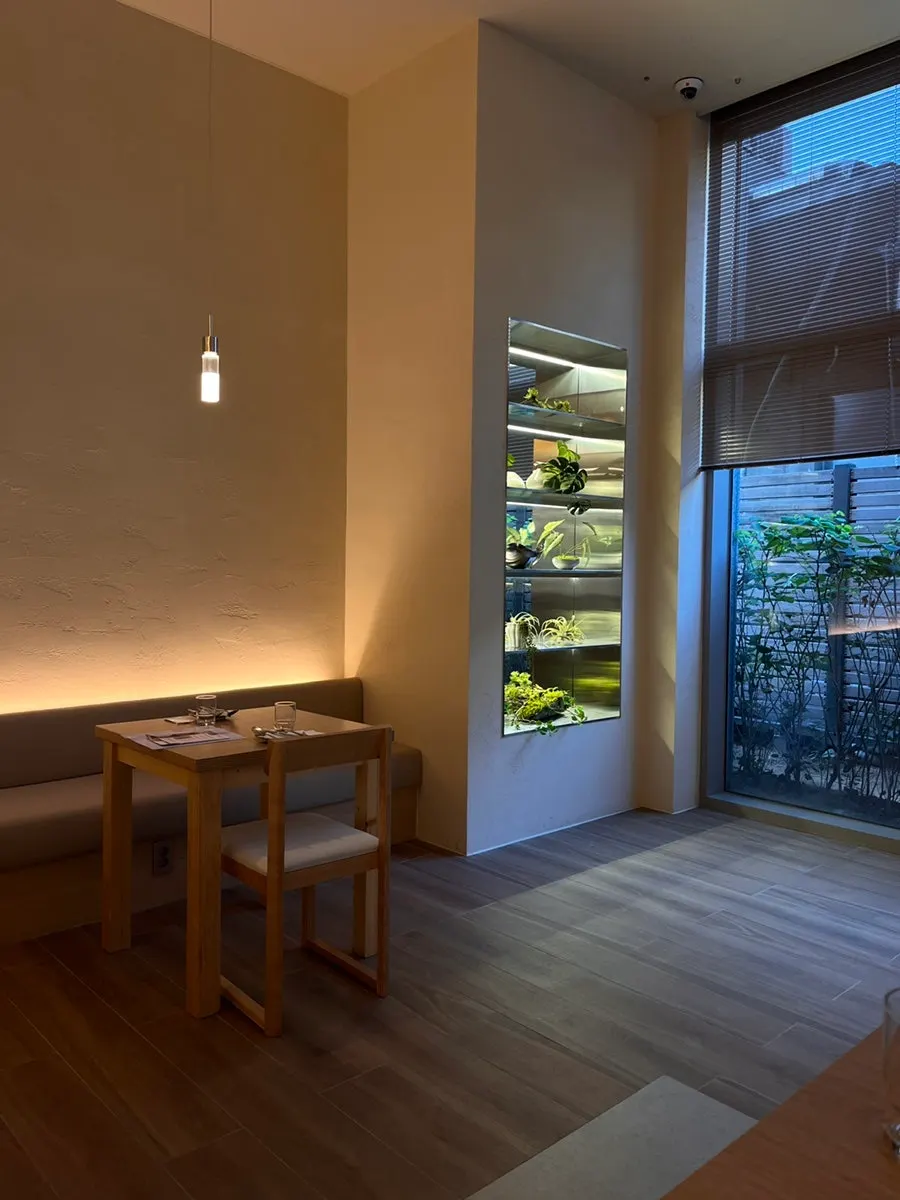 Soft chairs and widely spaced tables