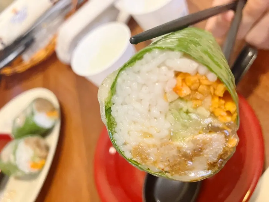 반세오와 함께 나온 야채 접시