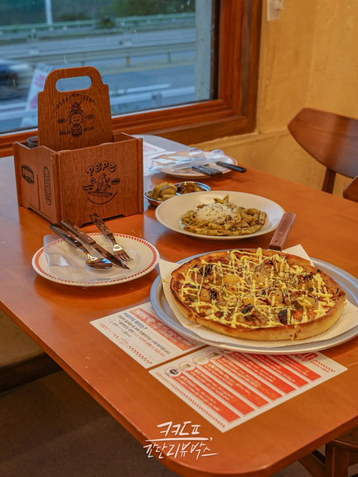 Self bar with utensils, sauces, and organic barley tea