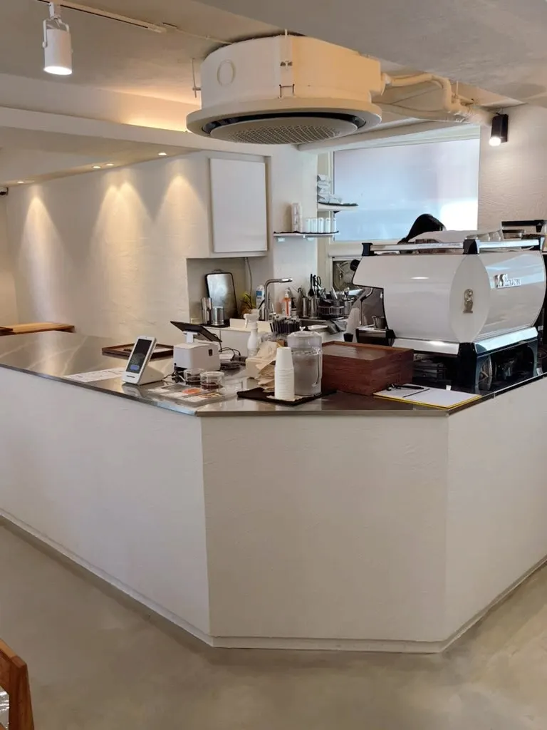 Pintu masuk PICT Roastery Mangwon Branch