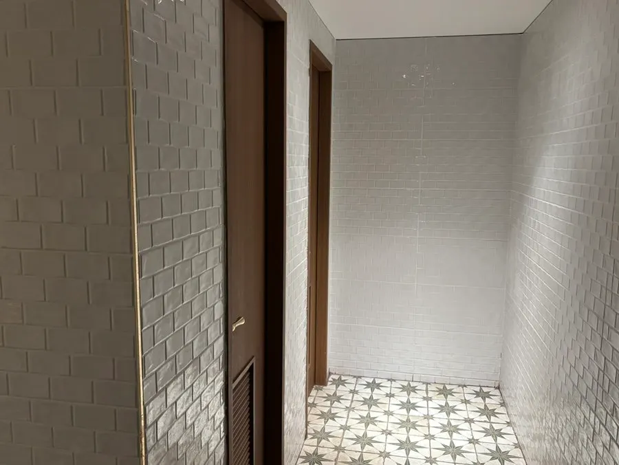 Hallway on the 2nd floor of Pig Mie-eul leading to the bathroom