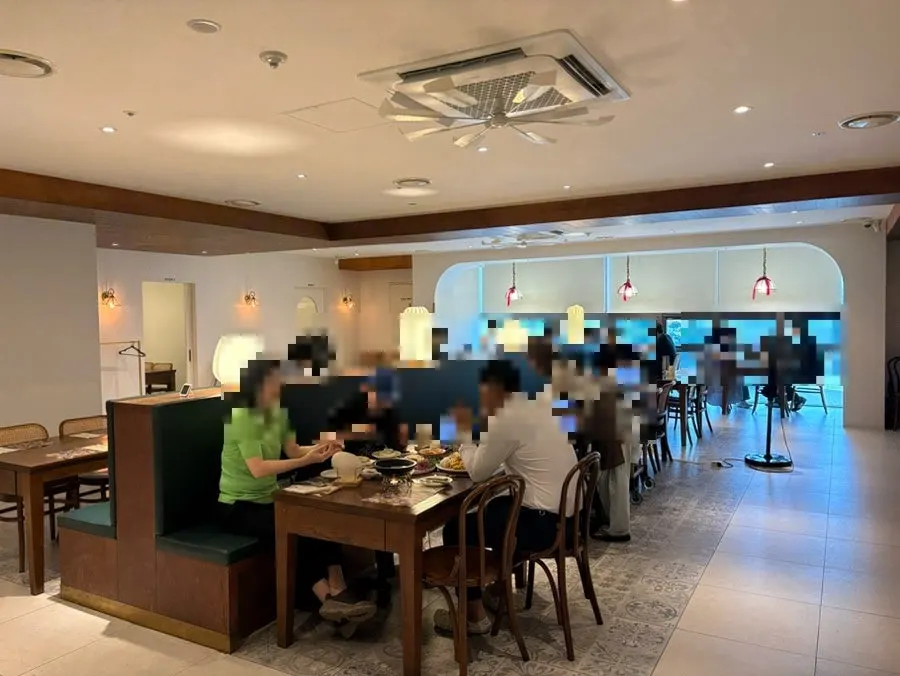 Clean interior seating at Filling Donkatsu Cheomdan Direct Store
