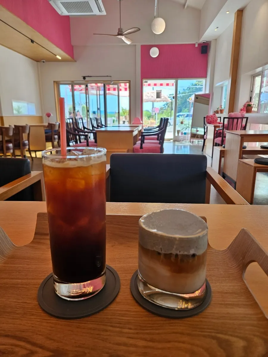 A glass of Pink Wall Cafe's iced Americano