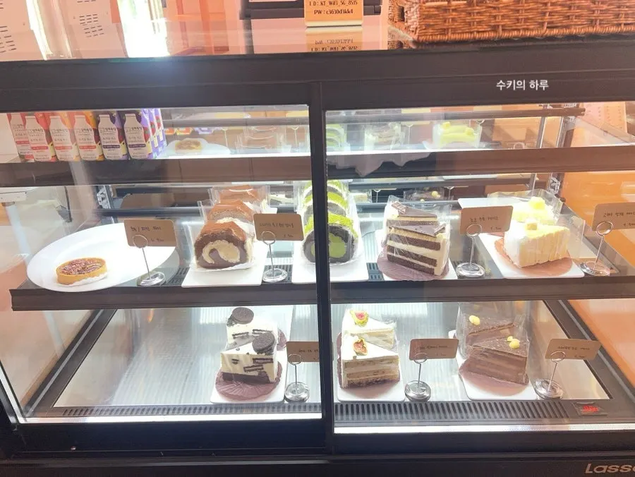 Counter with a variety of bagels laid out