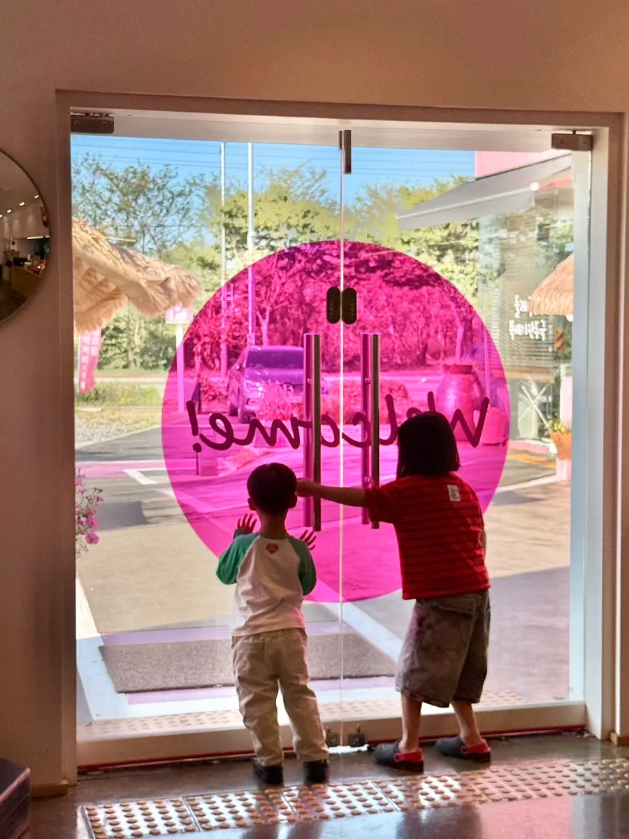 Exterior of Pink Wall Cafe along the Masian bakery café strip
